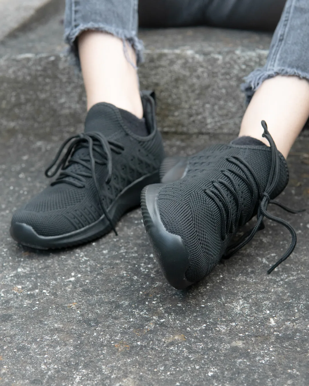 Non Slip Walking Sneaker