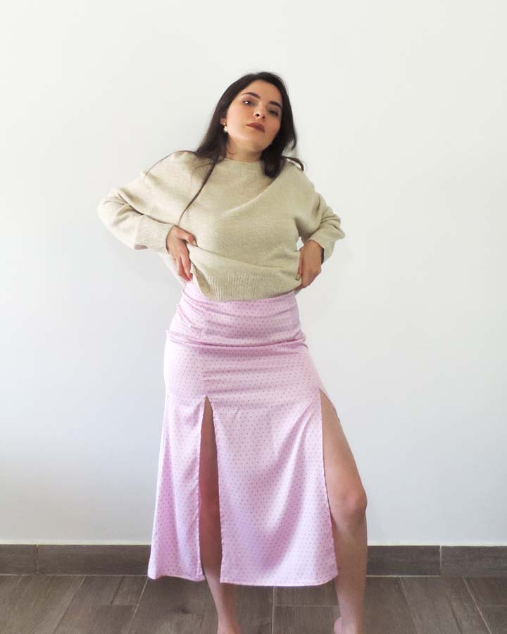 Double slit skirt